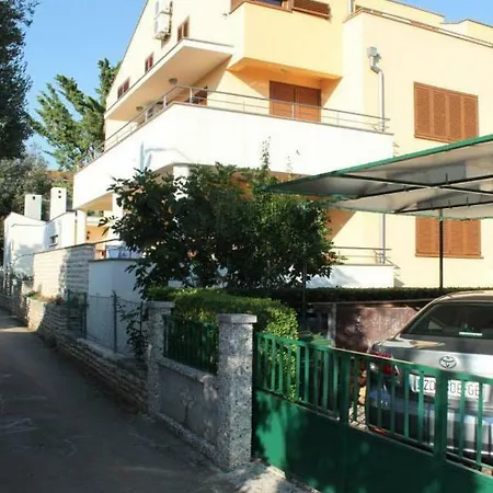 Ruzica Apartament Sukošan